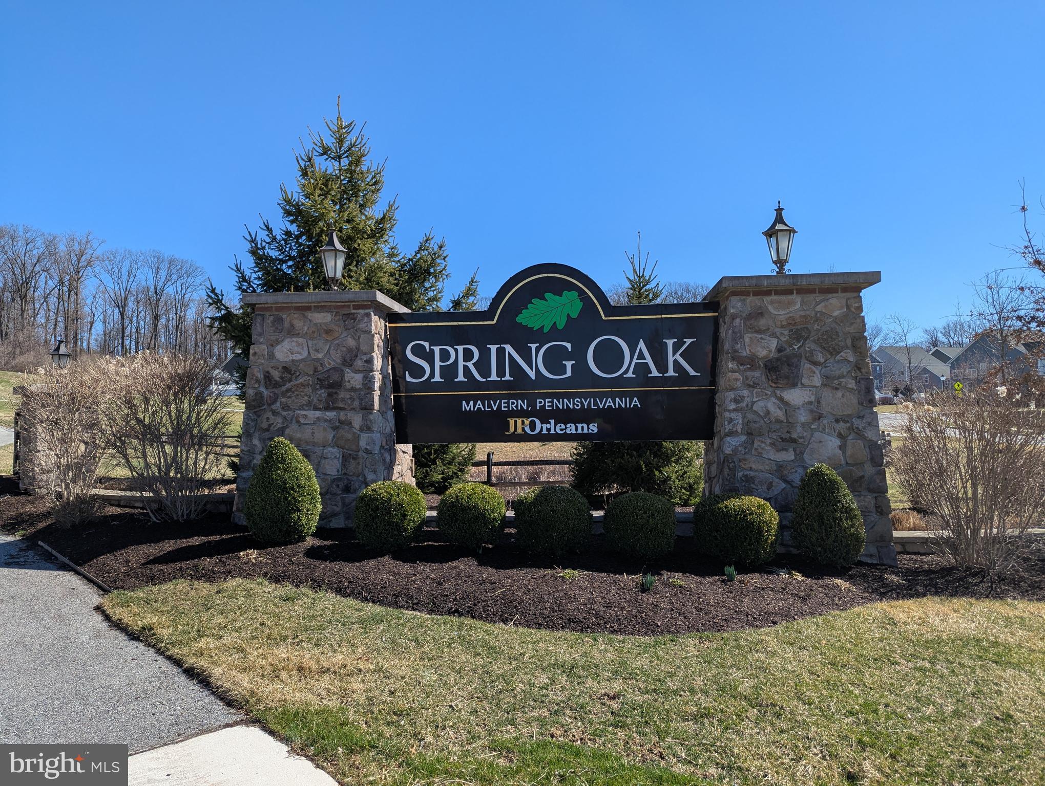 SPRING OAK - Residential