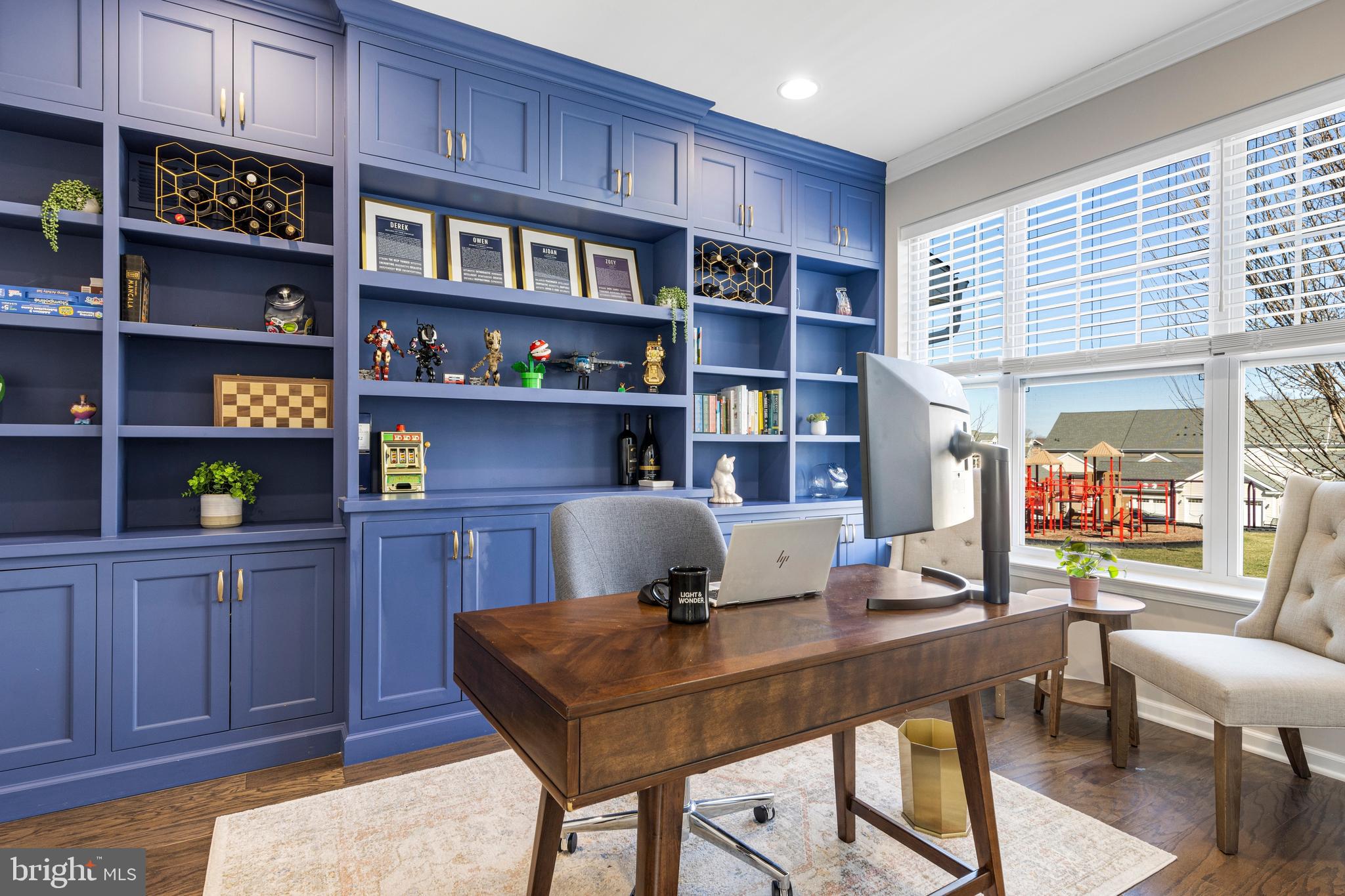 SPRING OAK - Residential