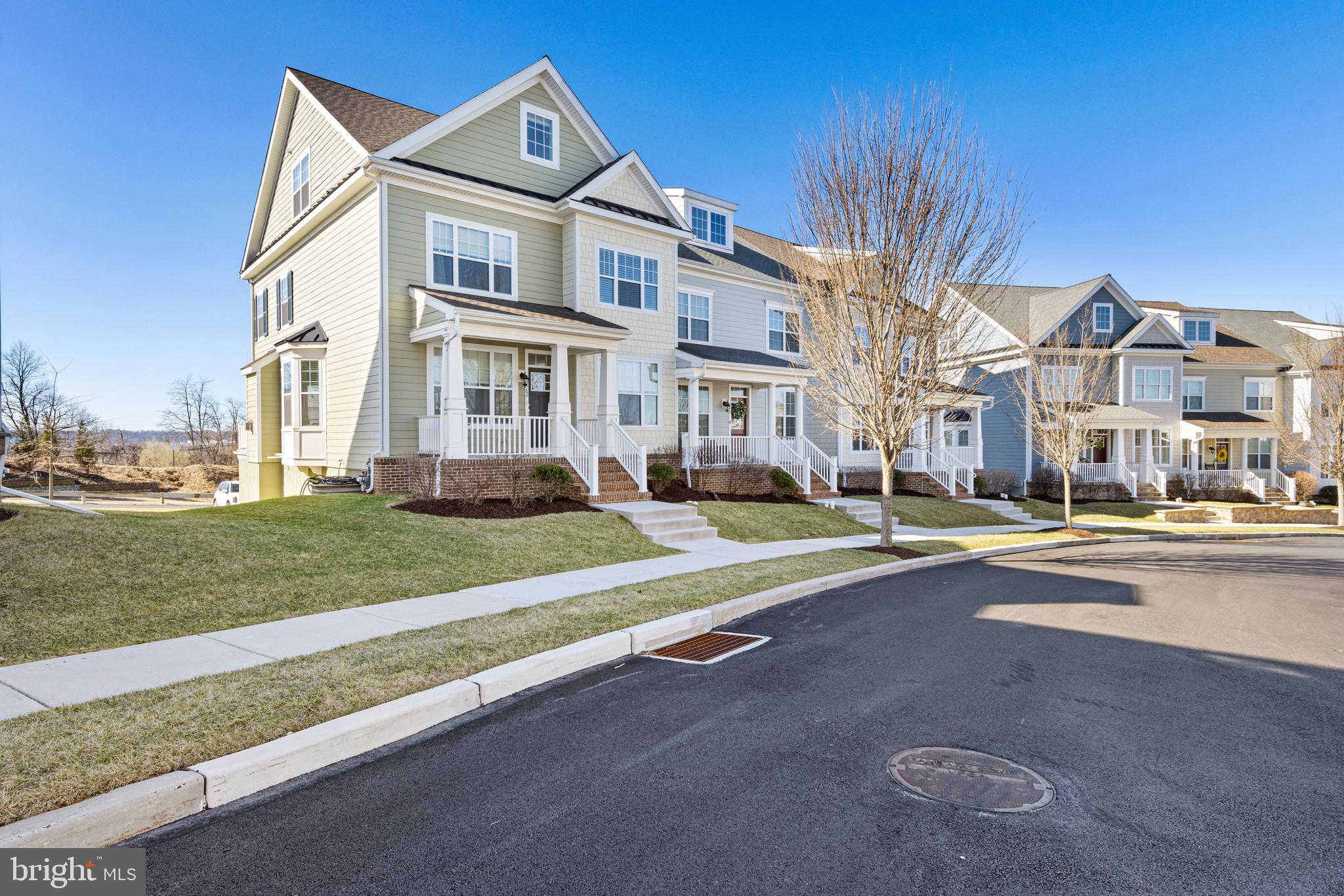 SPRING OAK - Residential