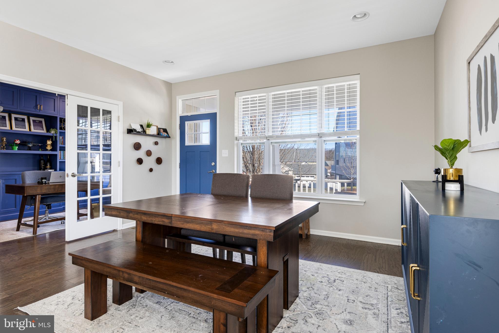 SPRING OAK - Residential