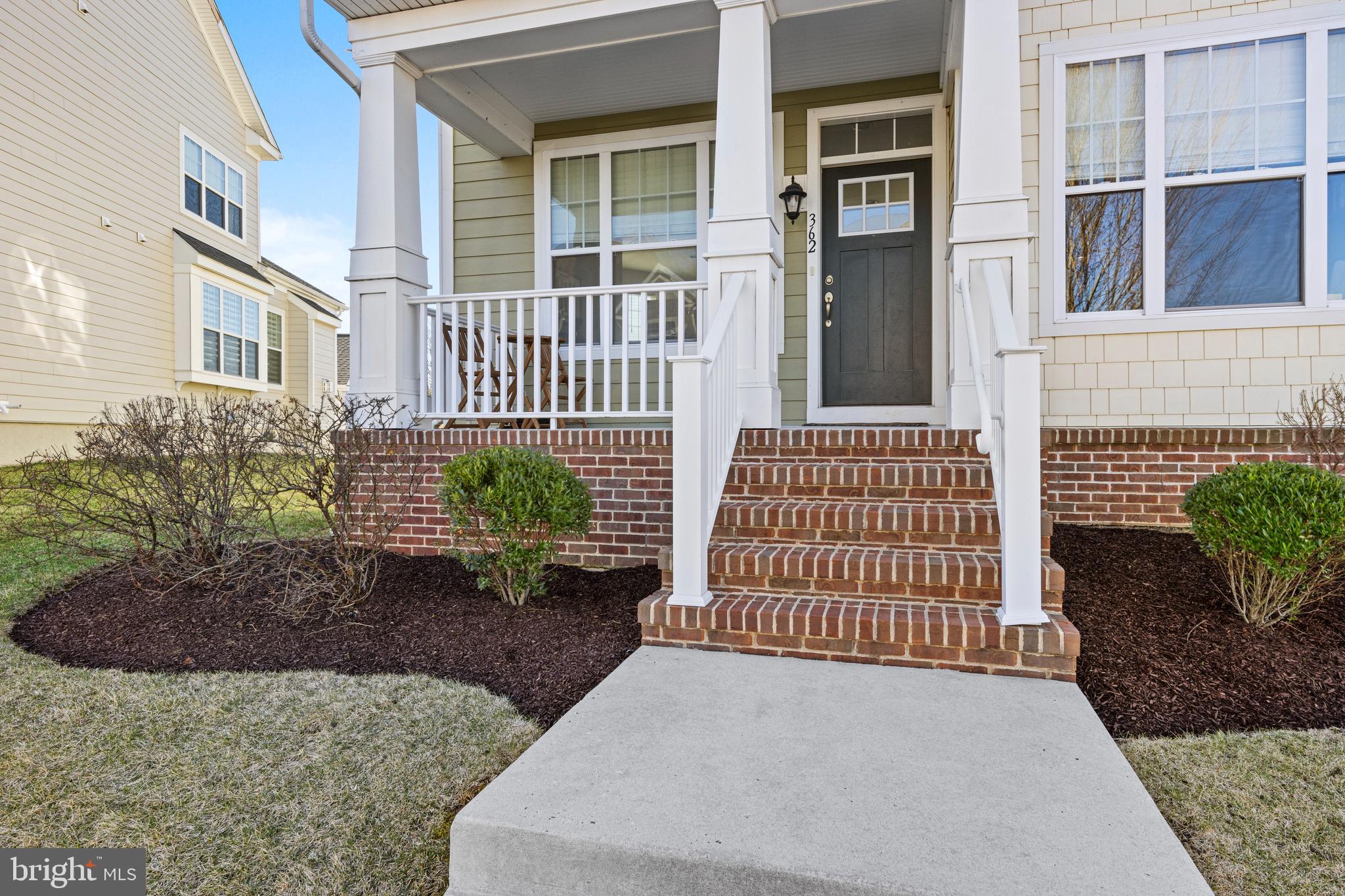 SPRING OAK - Residential