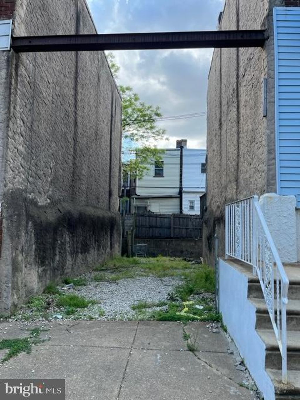 Photo of 2432 S Lee Street, PHILADELPHIA, PA 19148 (MLS # PAPH2346916)