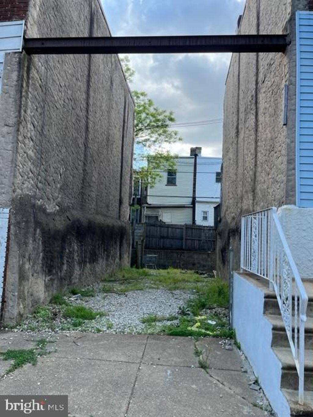 Photo of 2432 S Lee Street, PHILADELPHIA, PA 19148 (MLS # PAPH2346916)