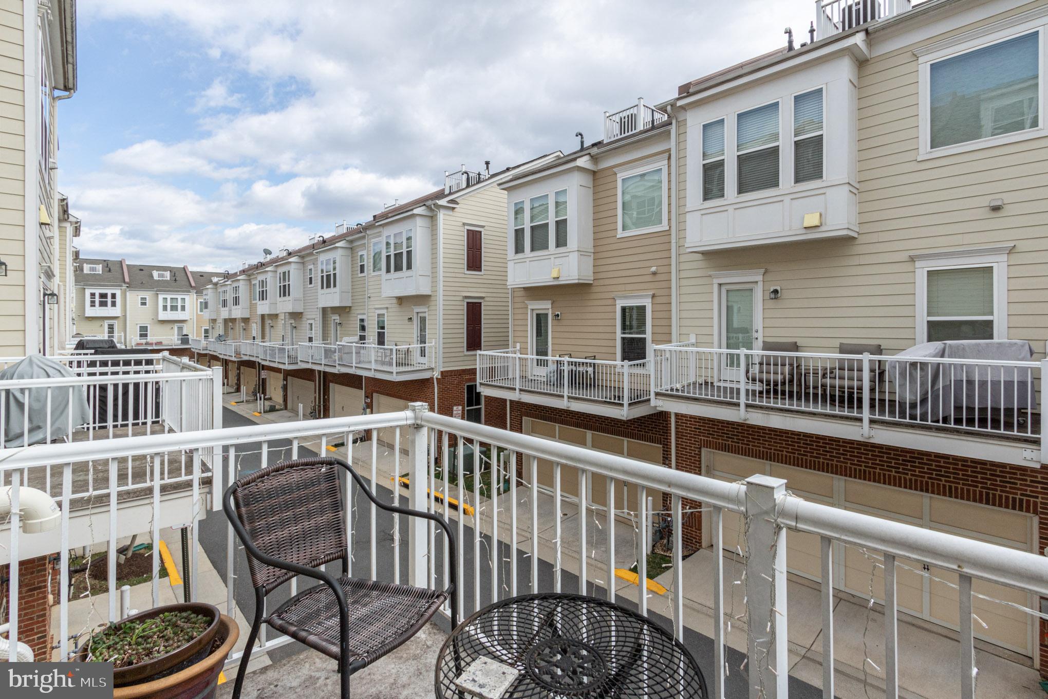 METROWEST - Residential