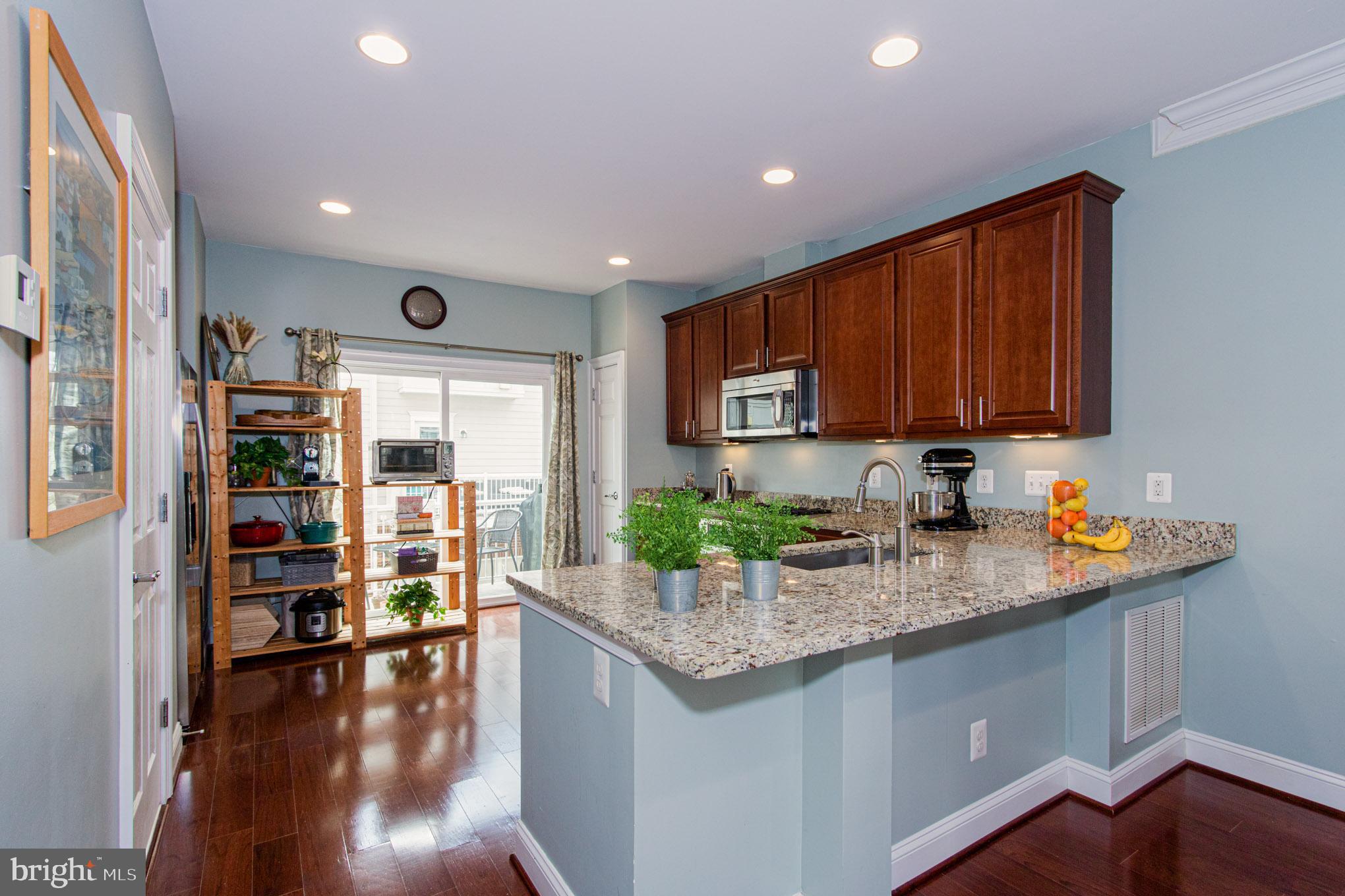 METROWEST - Residential