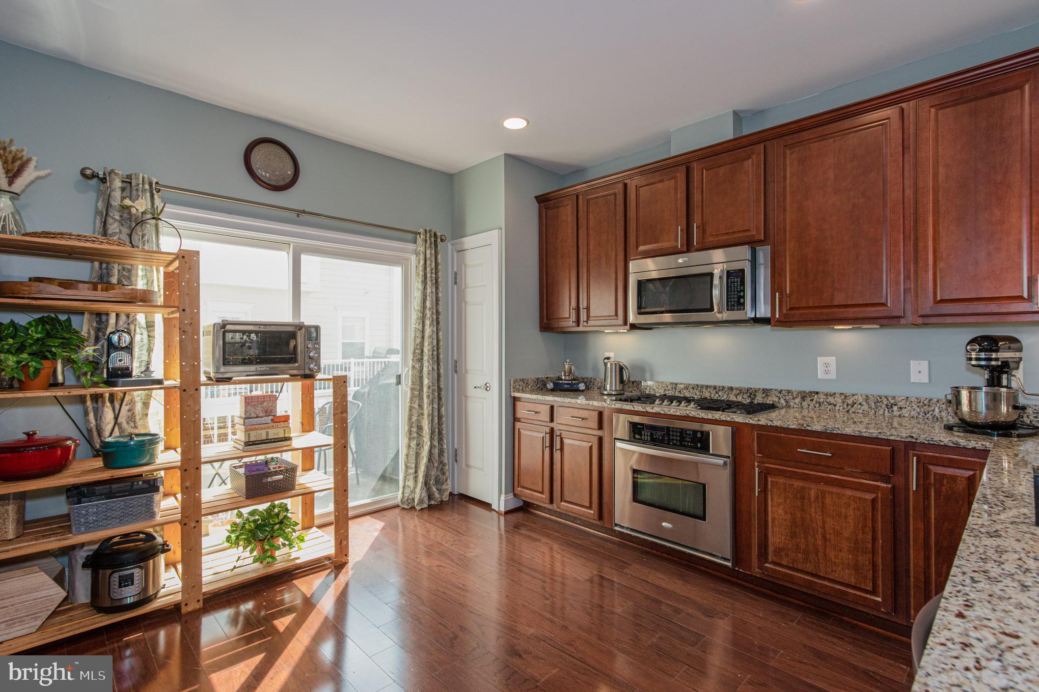 METROWEST - Residential