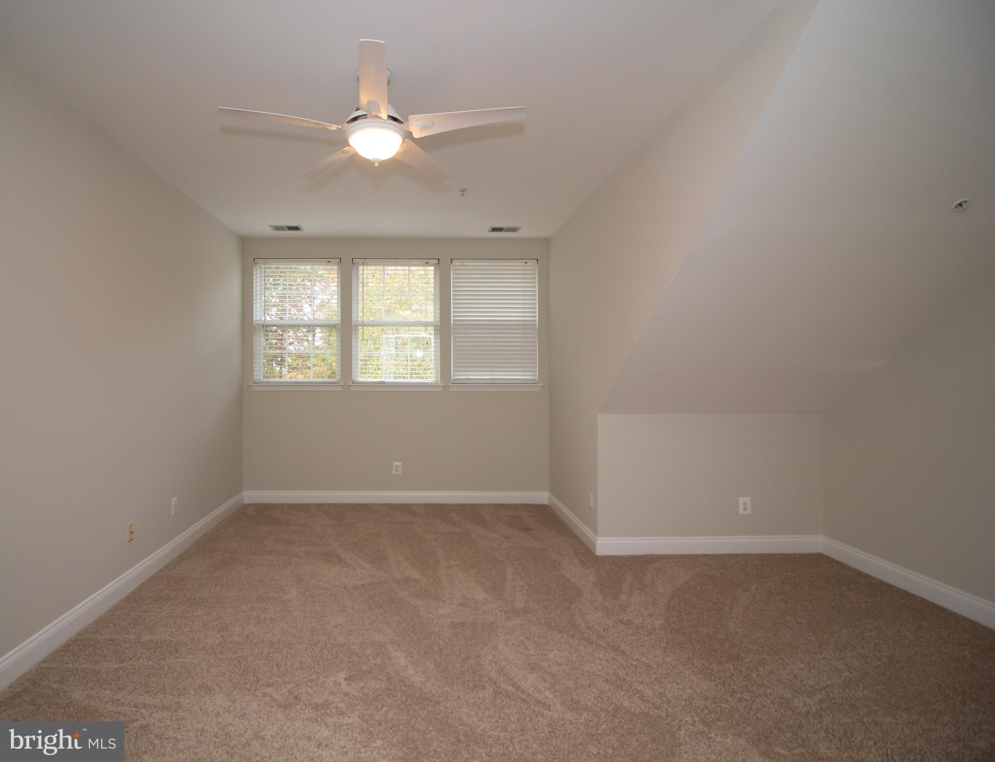 PINEY ORCHARD - Residential Lease