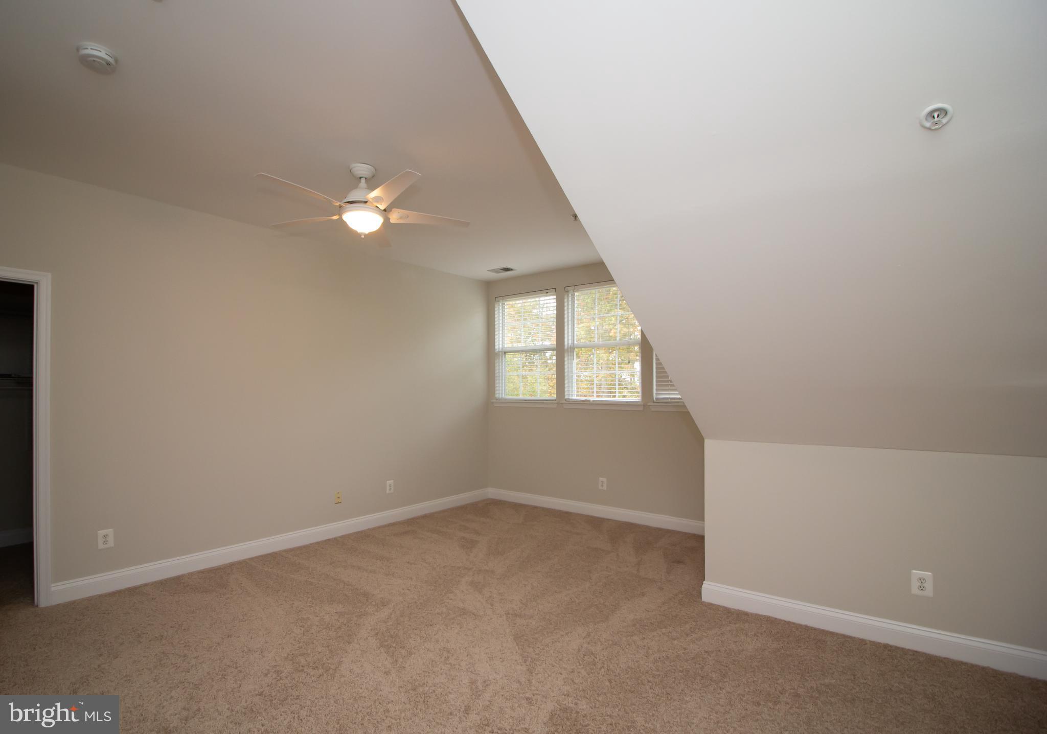 PINEY ORCHARD - Residential Lease