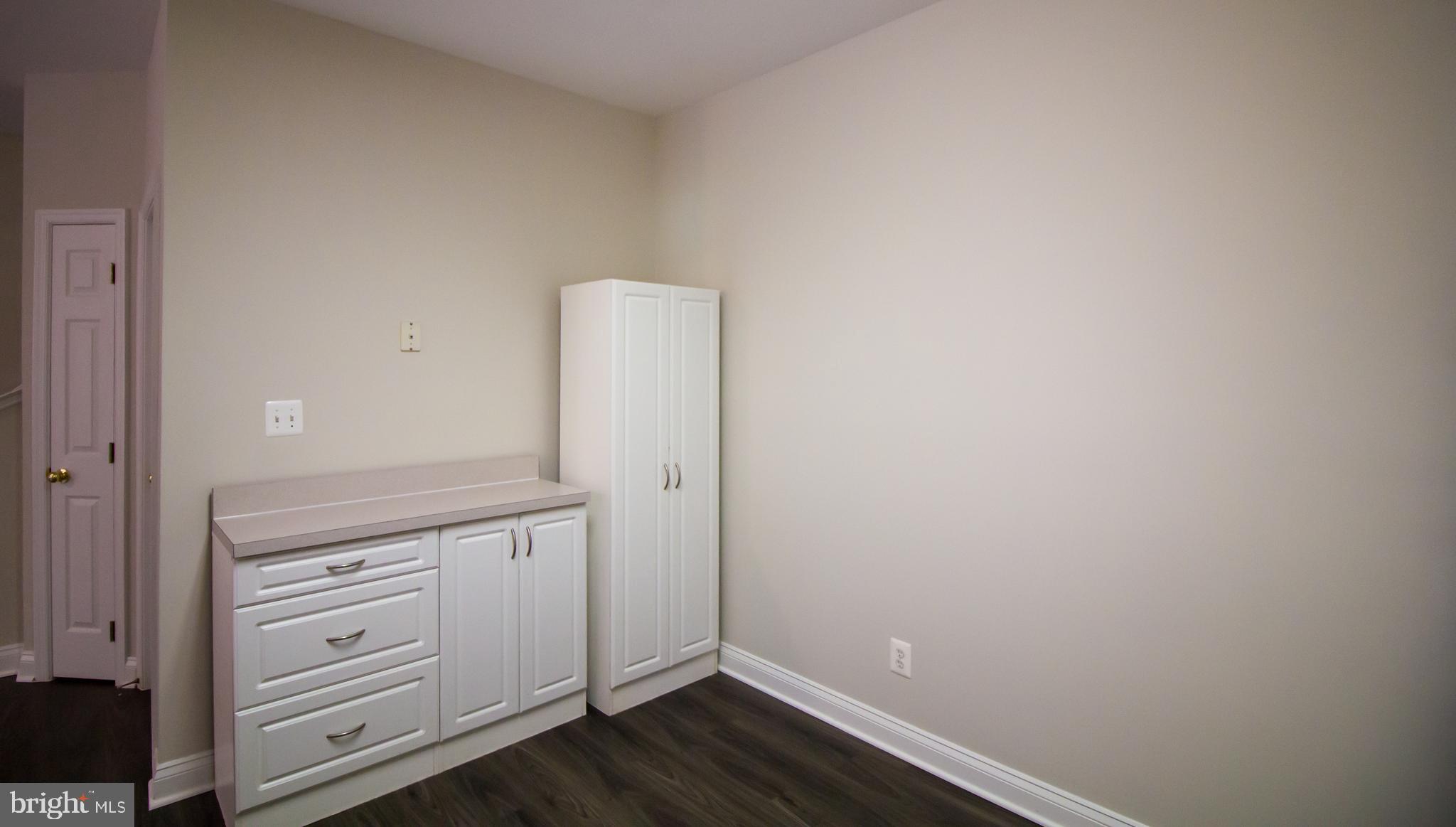 PINEY ORCHARD - Residential Lease