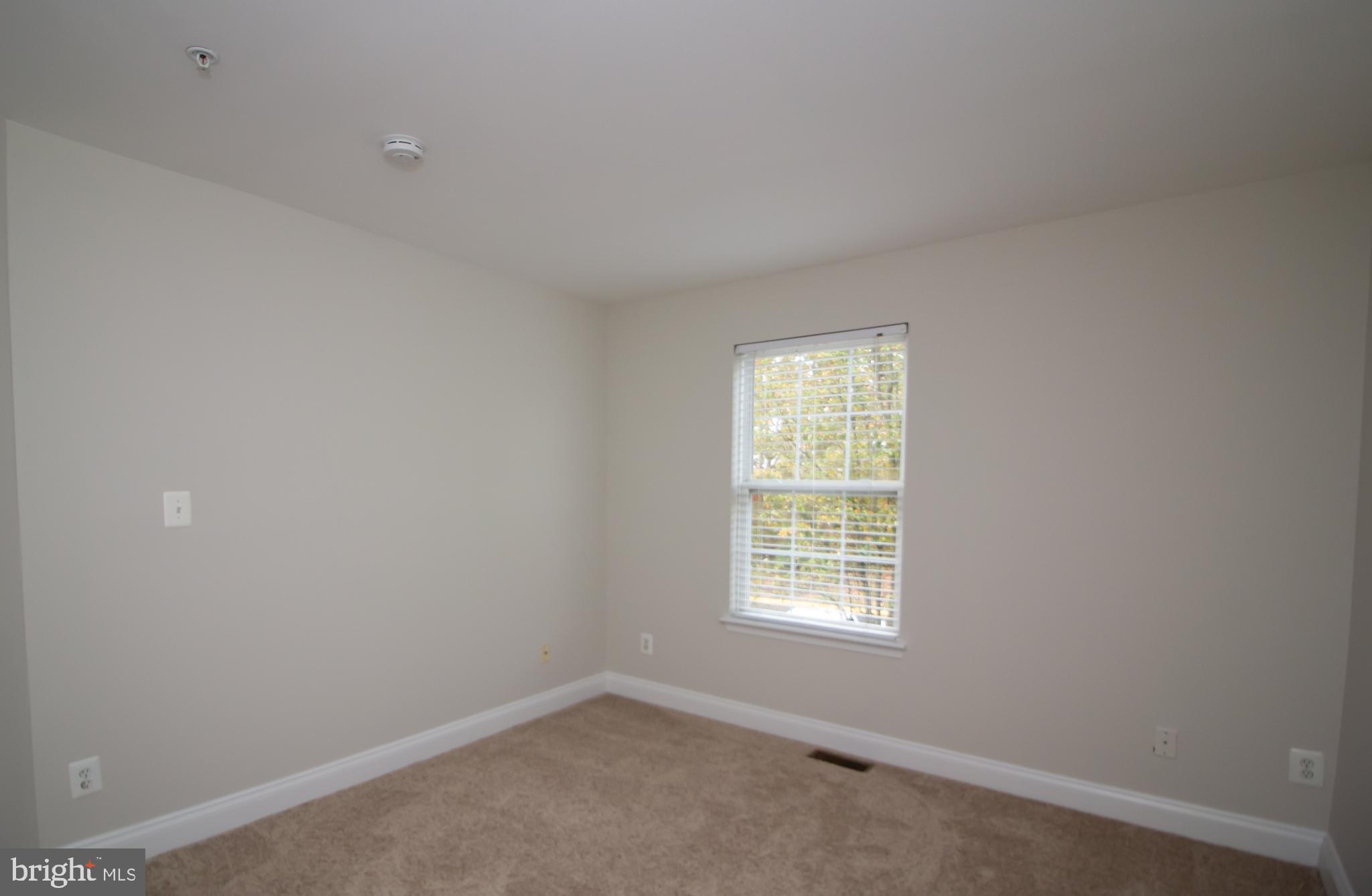 PINEY ORCHARD - Residential Lease