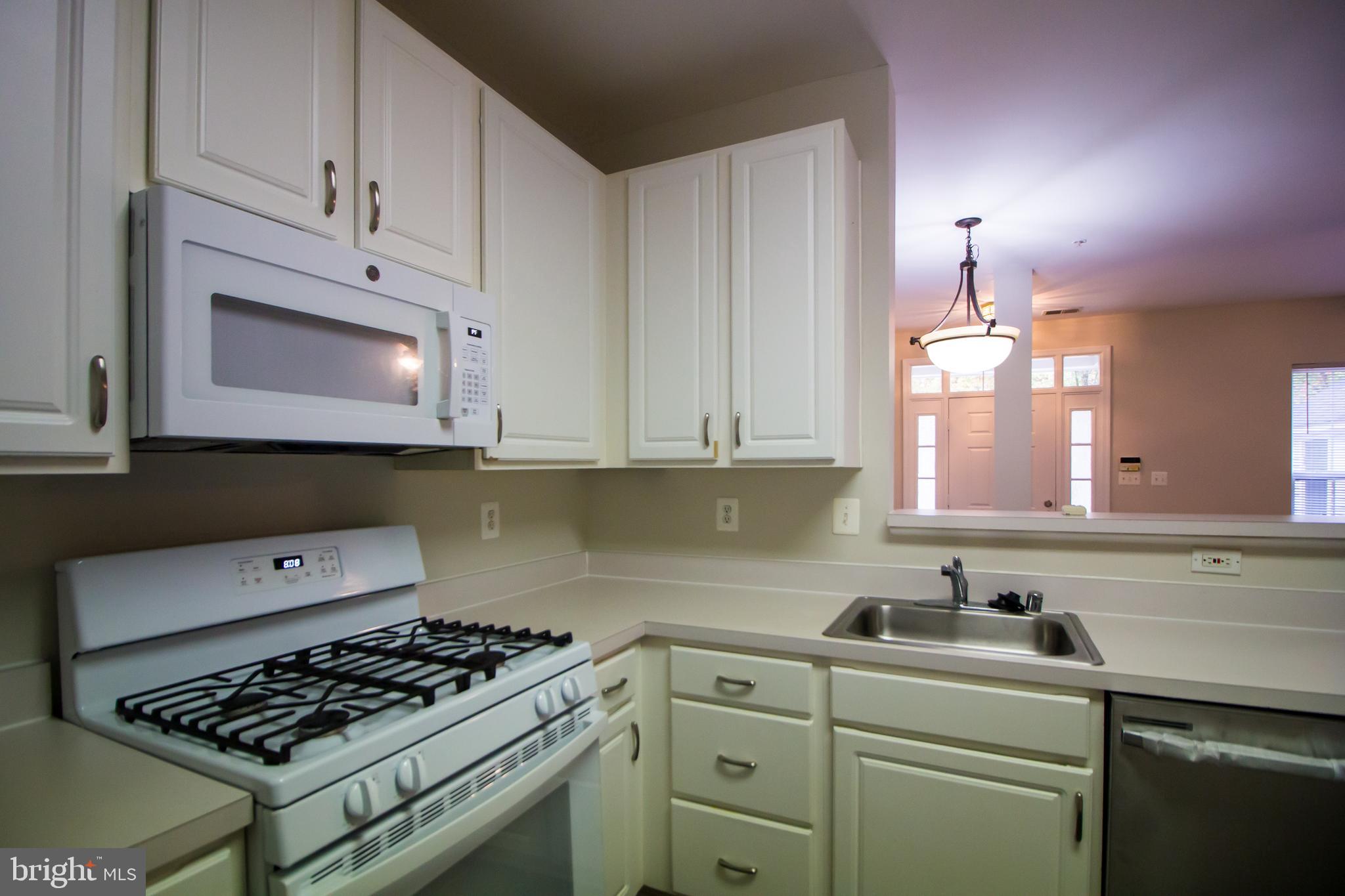 PINEY ORCHARD - Residential Lease