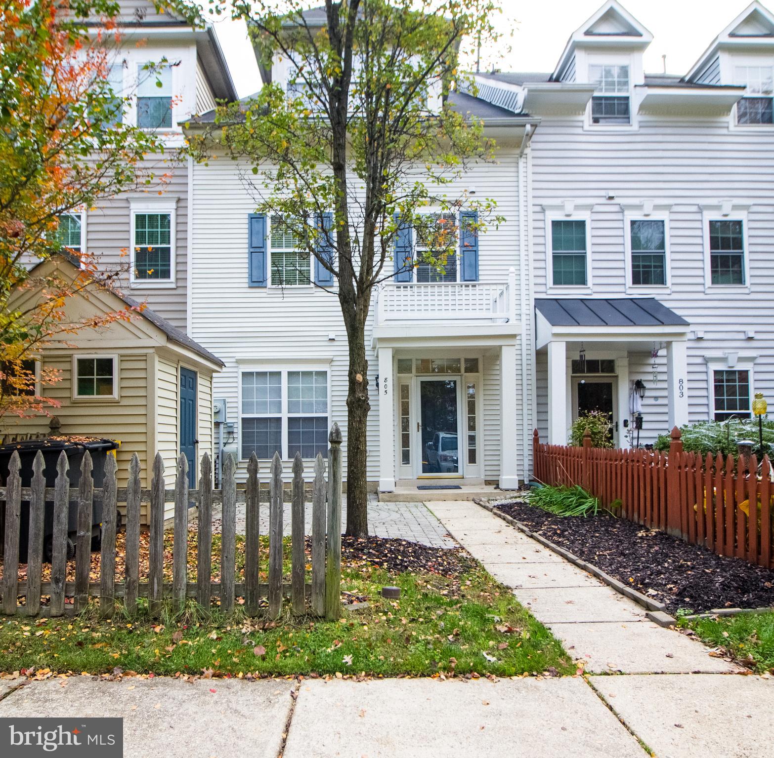 PINEY ORCHARD - Residential Lease