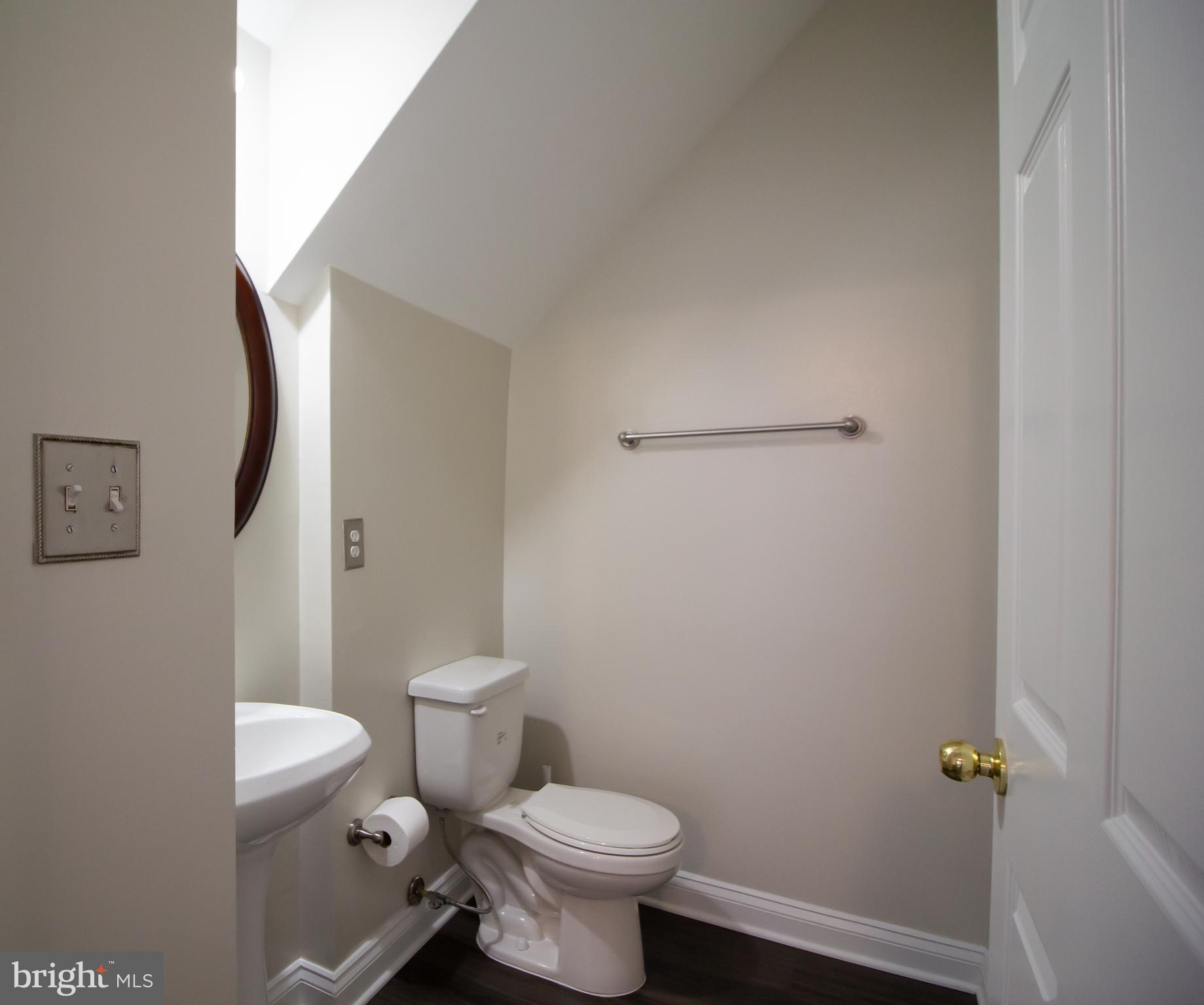 PINEY ORCHARD - Residential Lease