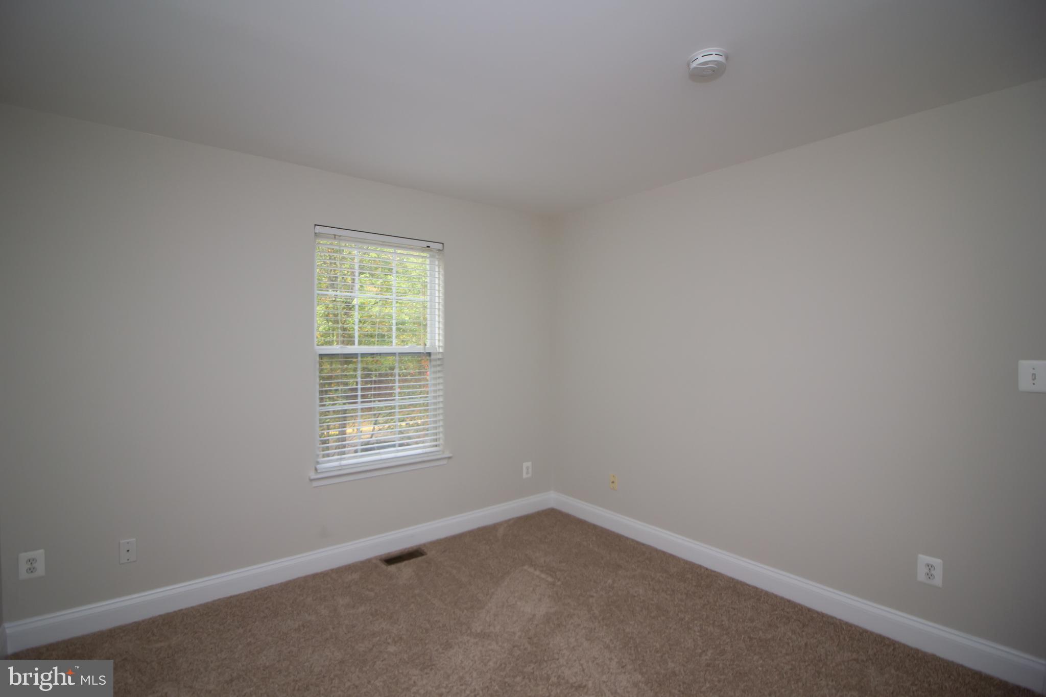 PINEY ORCHARD - Residential Lease