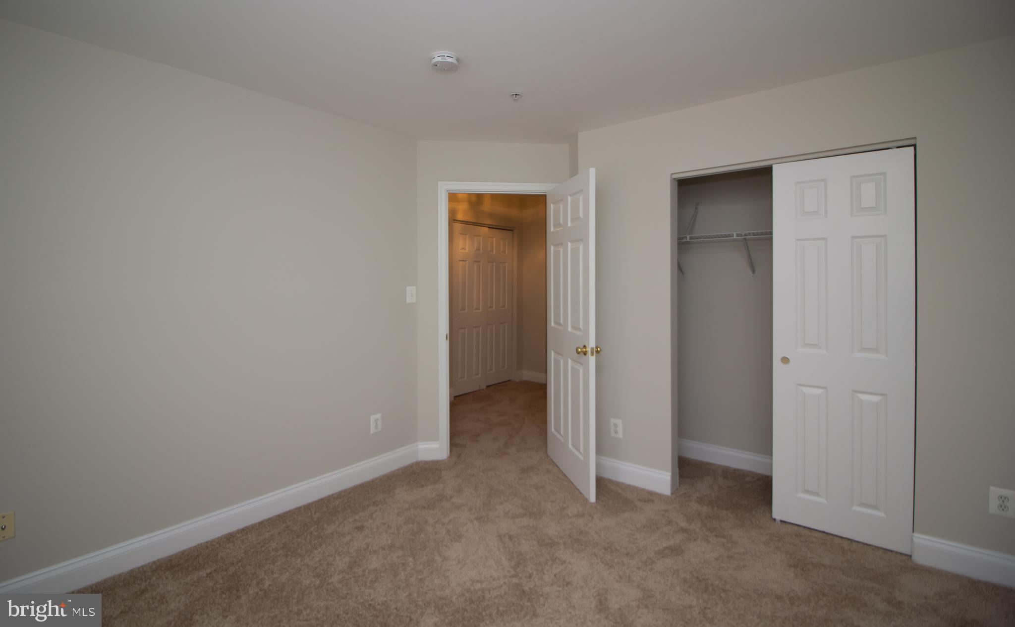 PINEY ORCHARD - Residential Lease