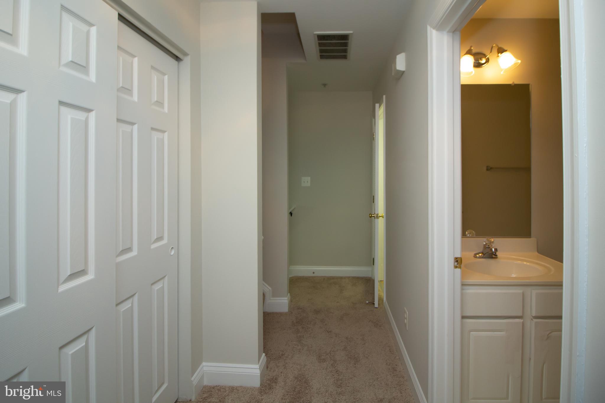 PINEY ORCHARD - Residential Lease