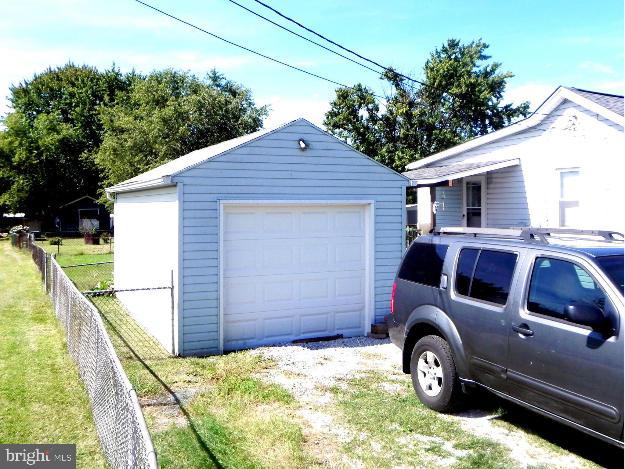 CHESAPEAKE TERRACE - Residential