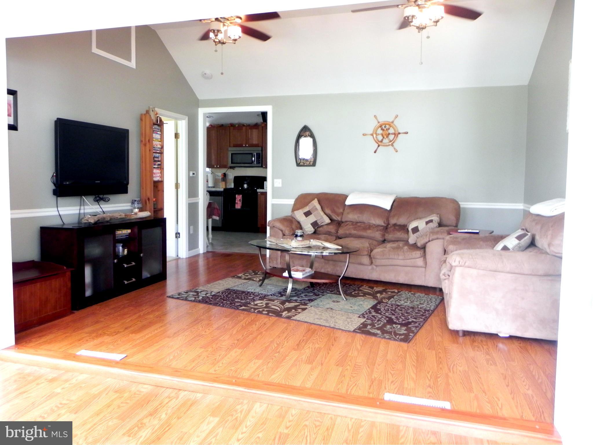 CHESAPEAKE TERRACE - Residential