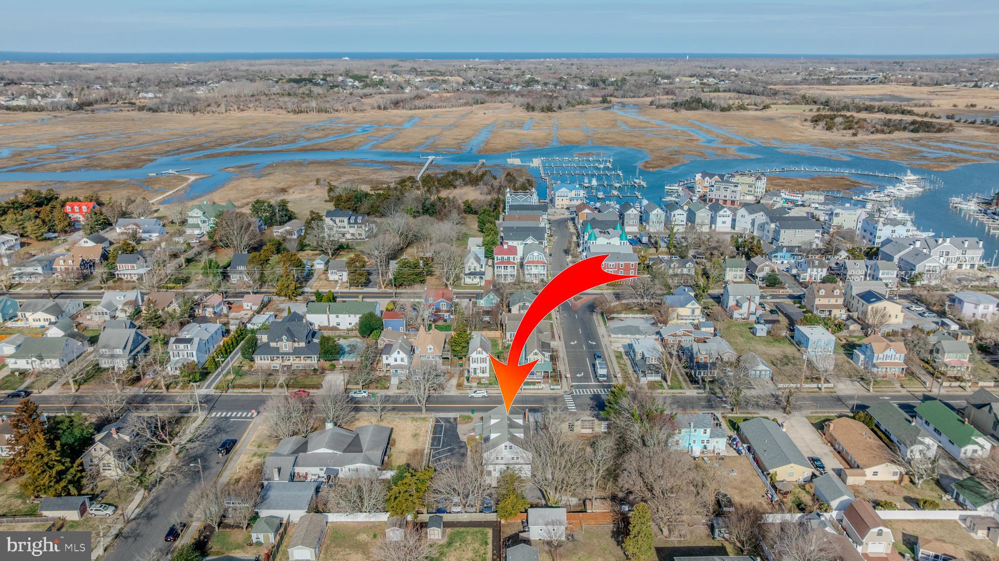 1352 WASHINGTON STREET