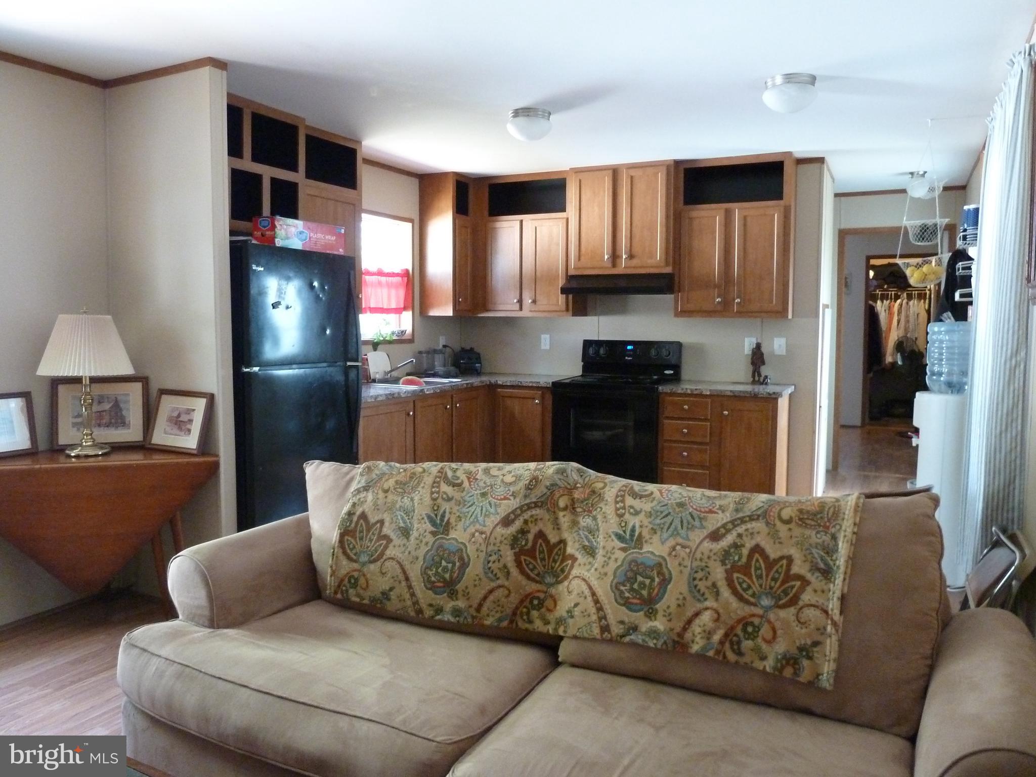 LAKESIDE - Residential