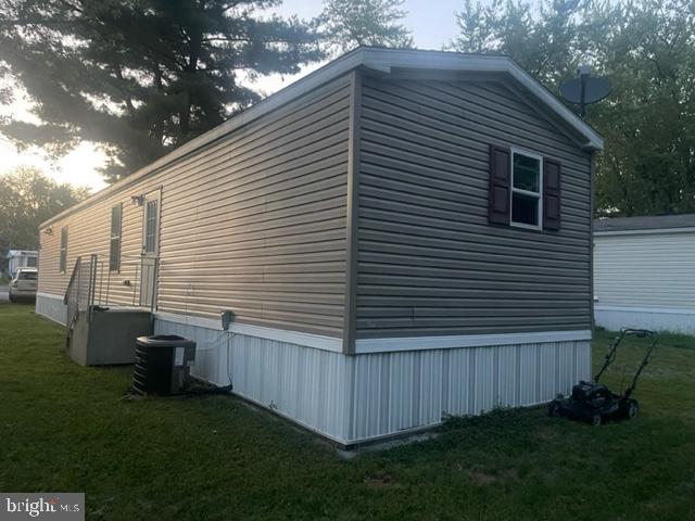 LAKESIDE - Residential