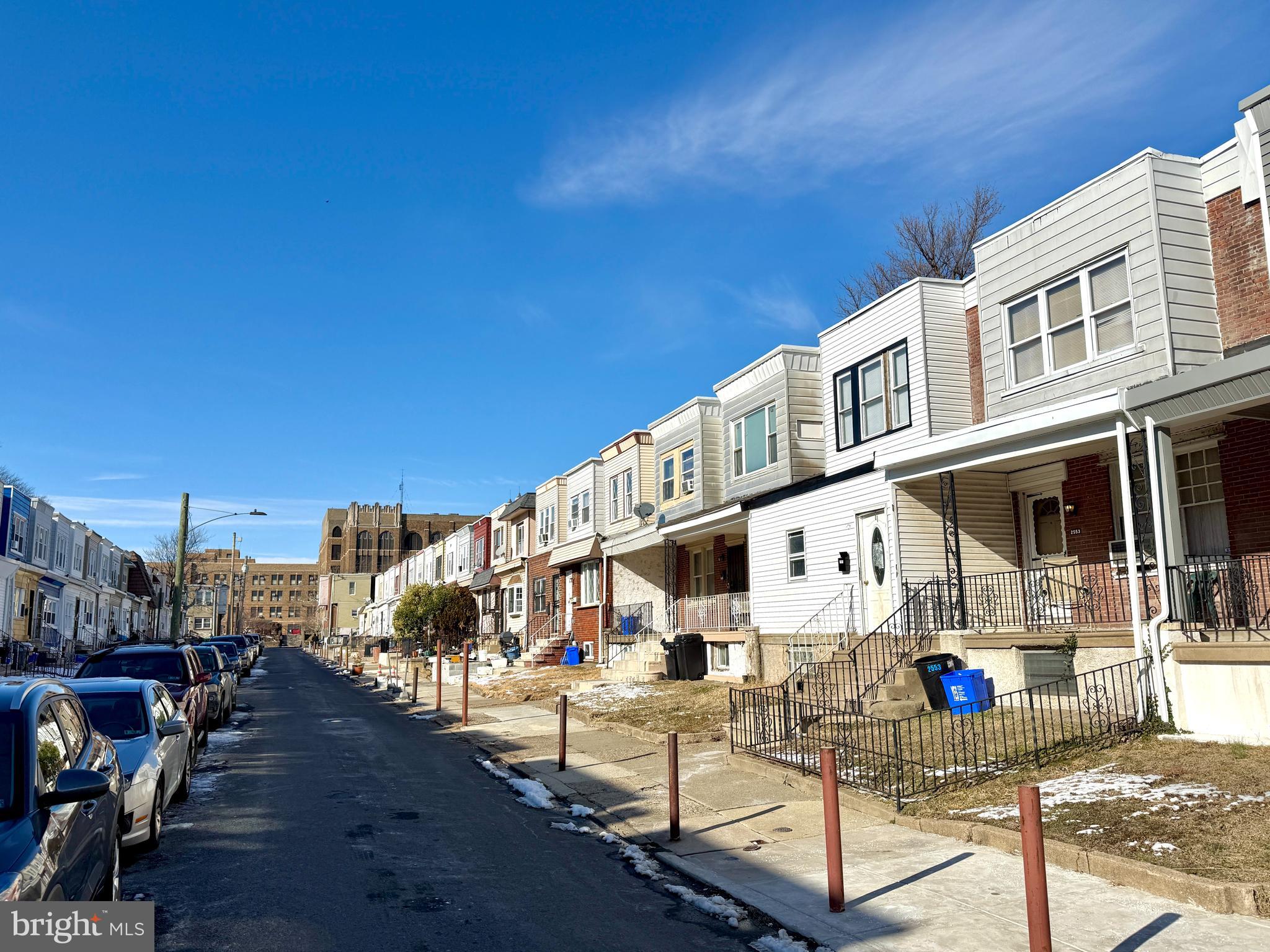 ELMWOOD PARK - Residential