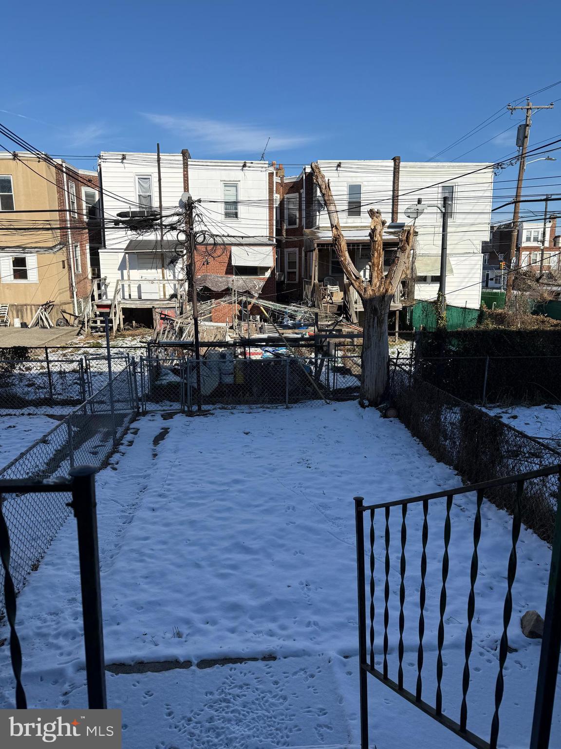 ELMWOOD PARK - Residential