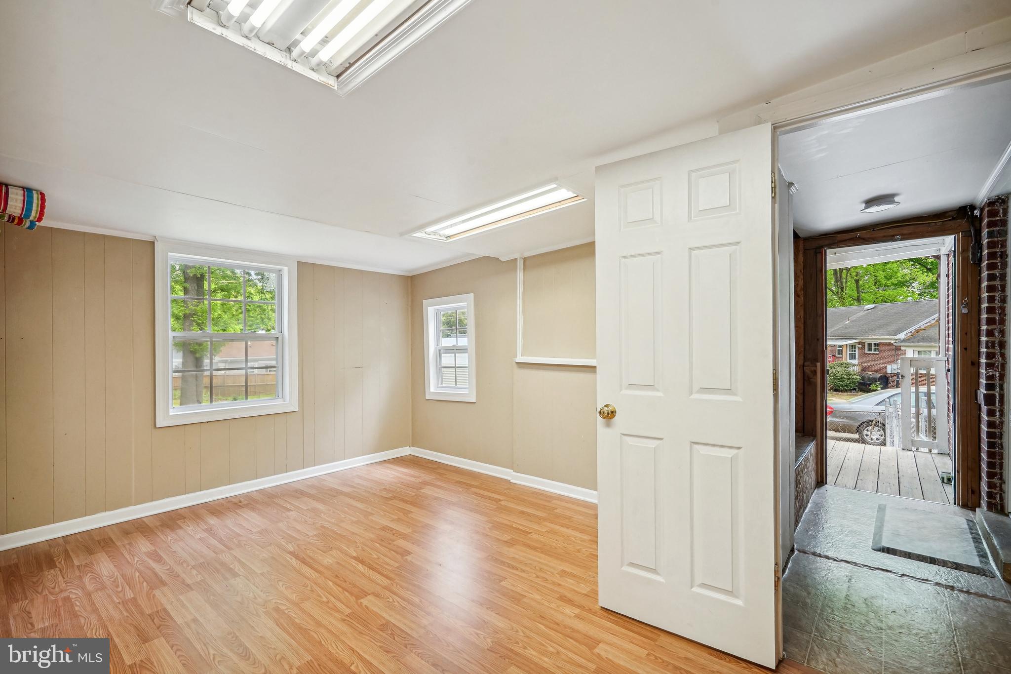 LYNWOOD - Residential