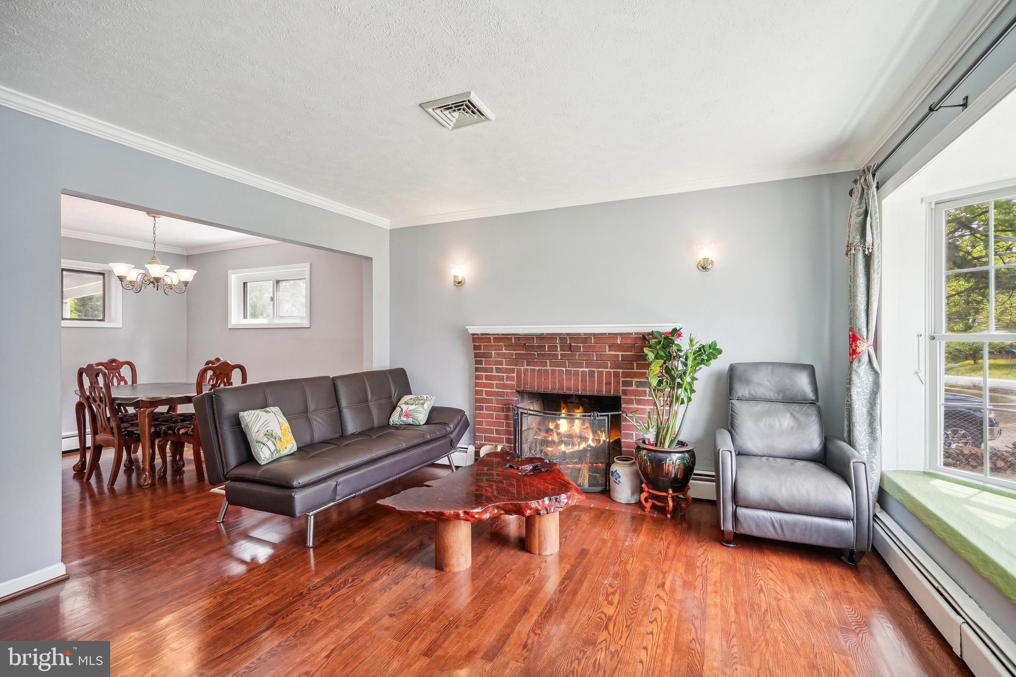 LYNWOOD - Residential