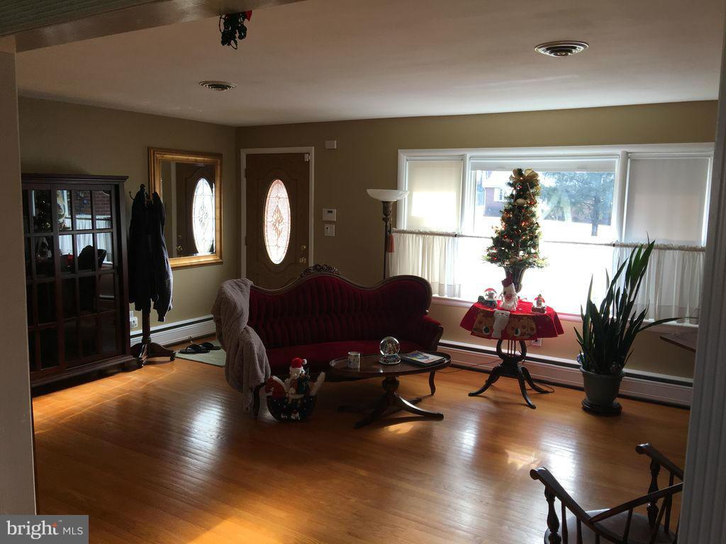 HORNBAKER - Residential