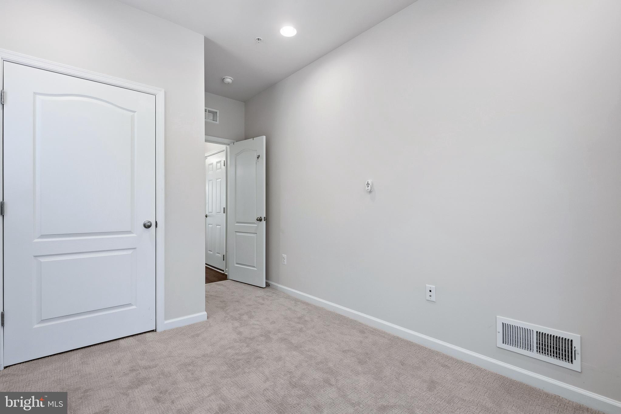 THE VILLAGE AT CABIN BRANCH - Residential