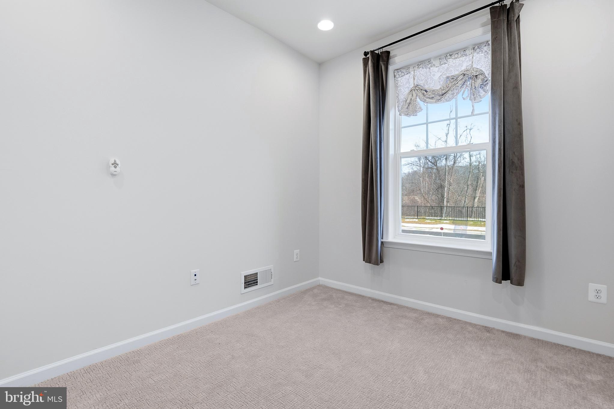 THE VILLAGE AT CABIN BRANCH - Residential