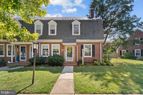 Photo of 3315 S Stafford Street, ARLINGTON, VA 22206 (MLS # VAAR2079300)