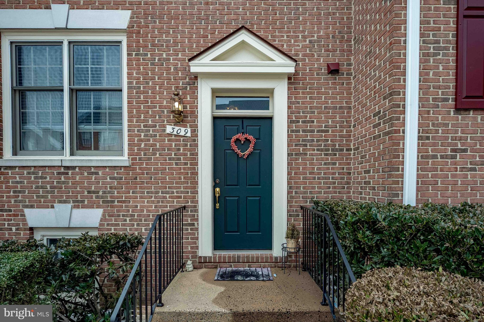 309 S PICKETT STREET