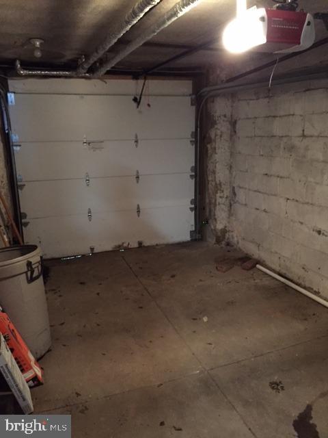 ARDMORE PARK - Residential Lease