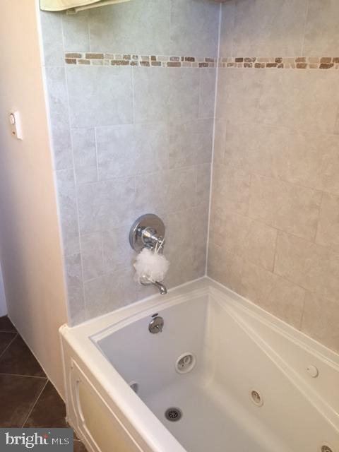 ARDMORE PARK - Residential Lease