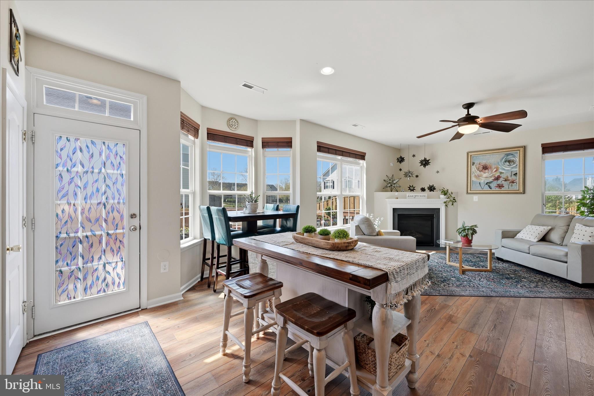 WAKELAND MANOR - Residential