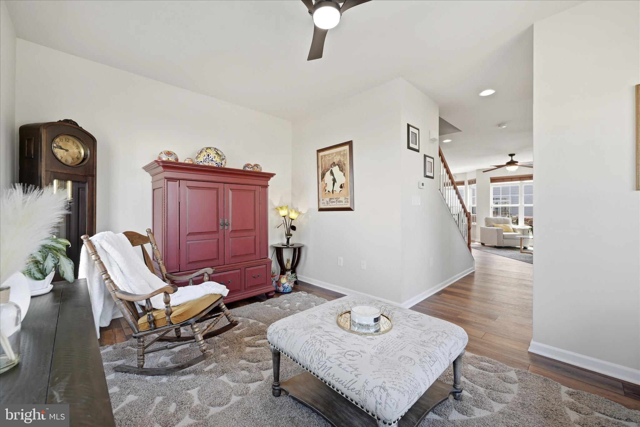 WAKELAND MANOR - Residential