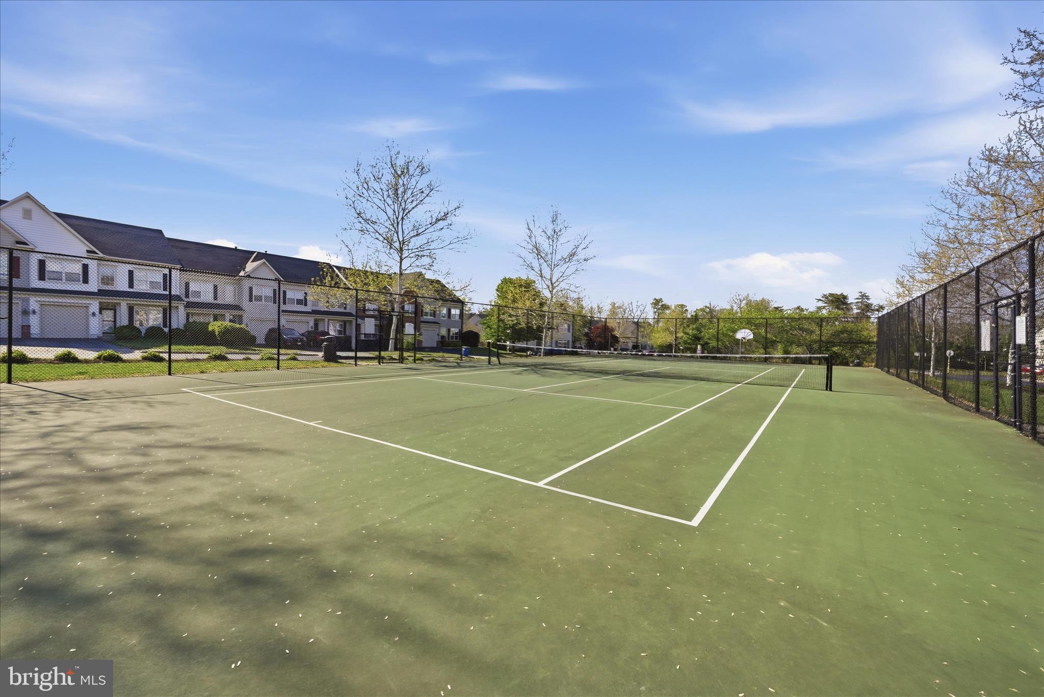 WAKELAND MANOR - Residential