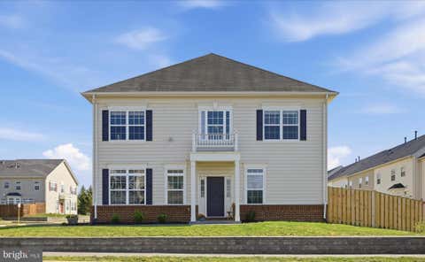 Townhouse For Sale - 100 Bowling Green Circle<br/> Frederick County, STEPHENS CITY, VA 22655