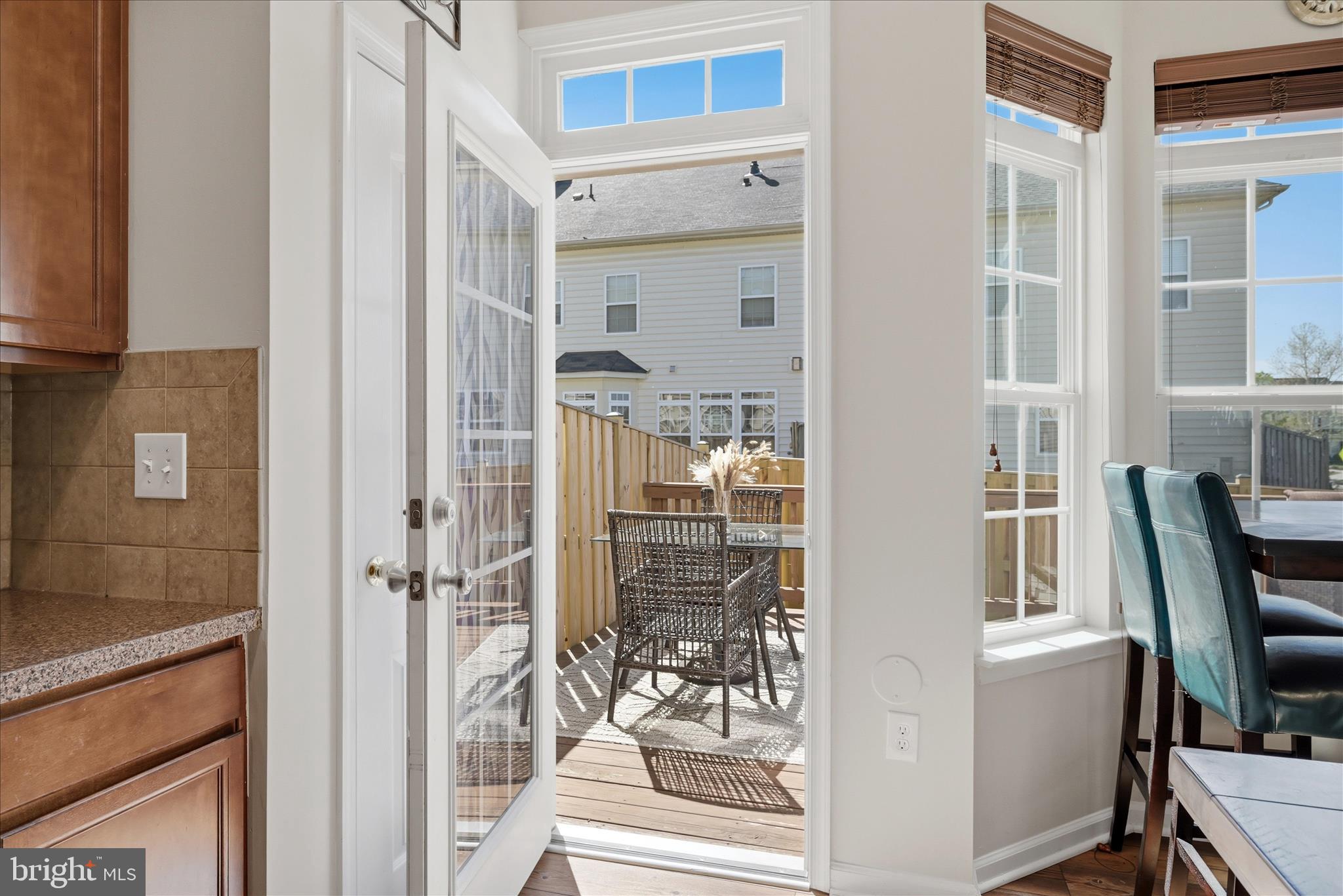 WAKELAND MANOR - Residential