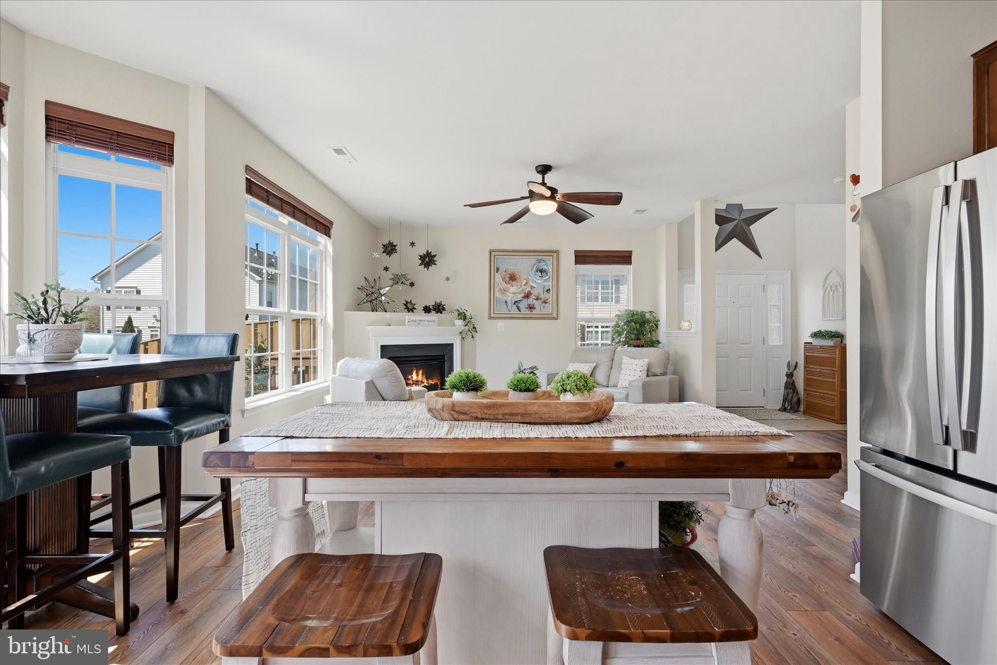 WAKELAND MANOR - Residential