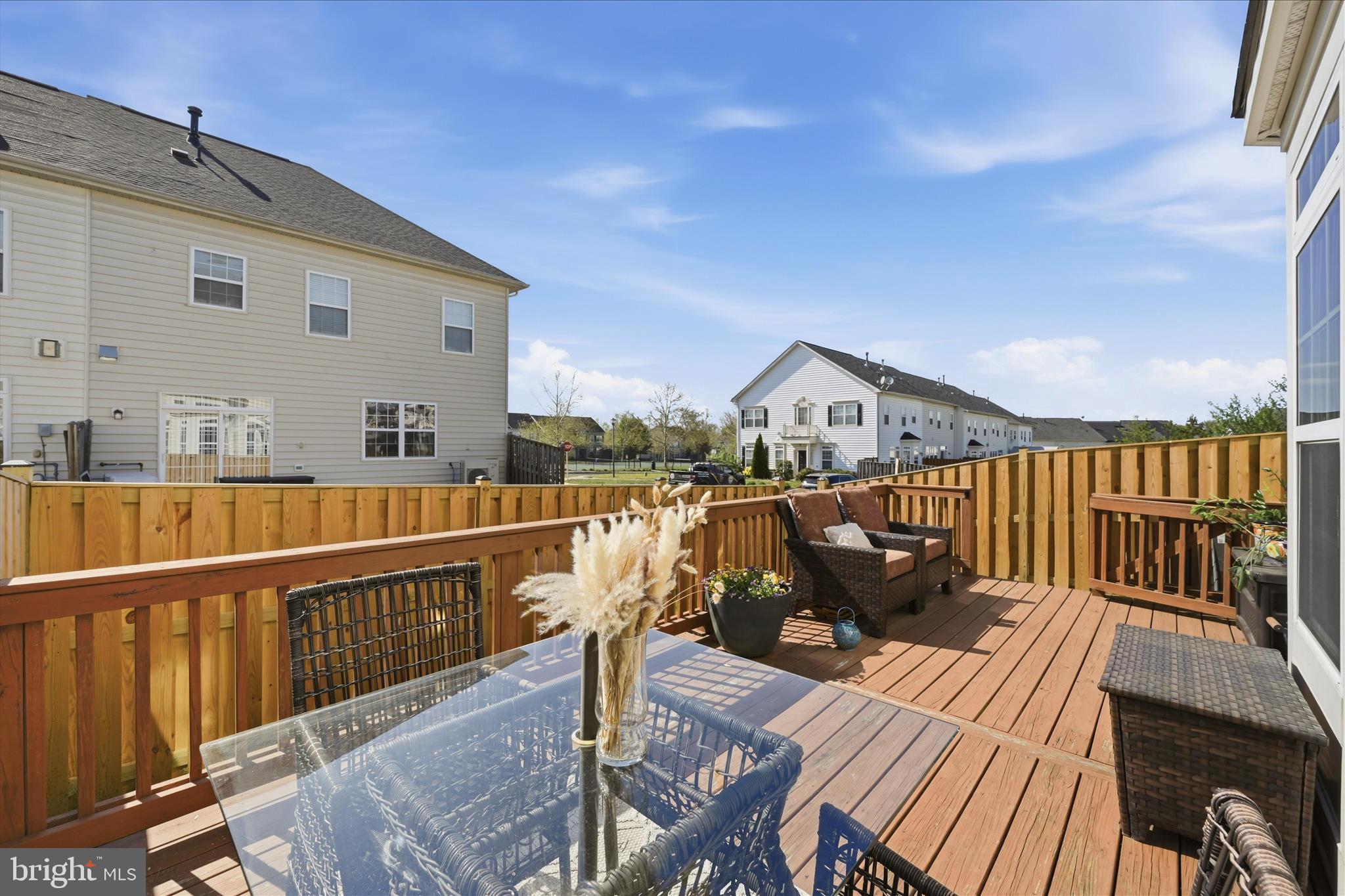 WAKELAND MANOR - Residential