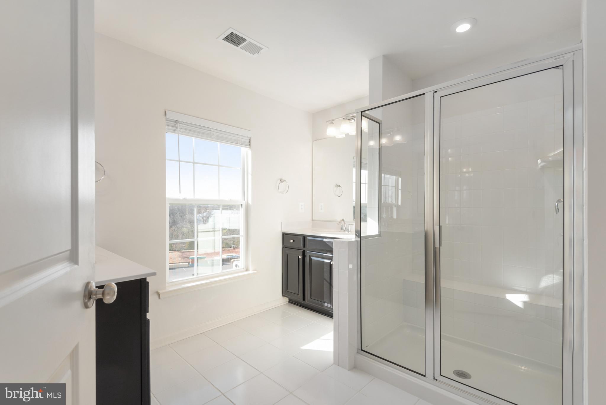 SIGNAL HILL - Residential