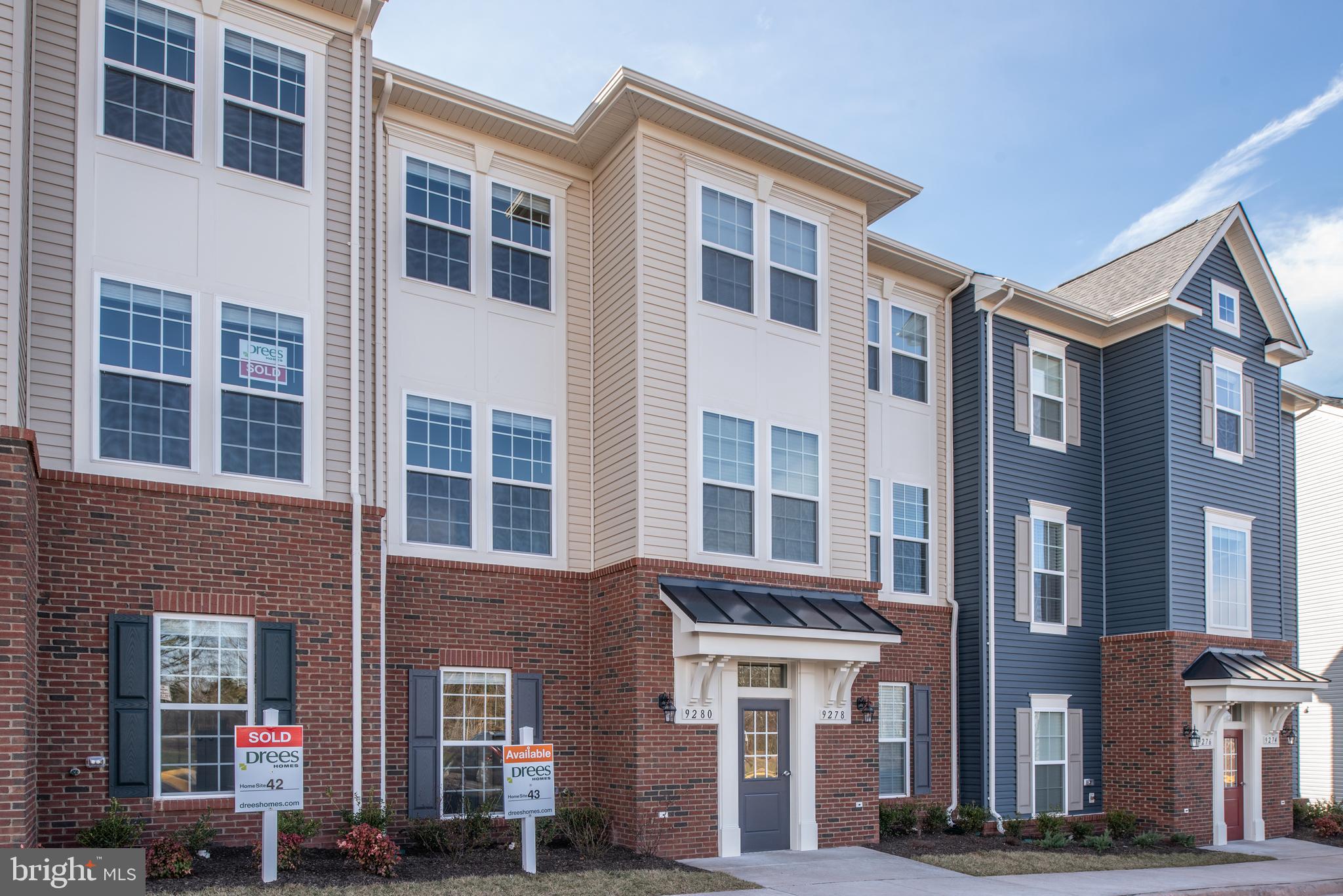 SIGNAL HILL - Residential