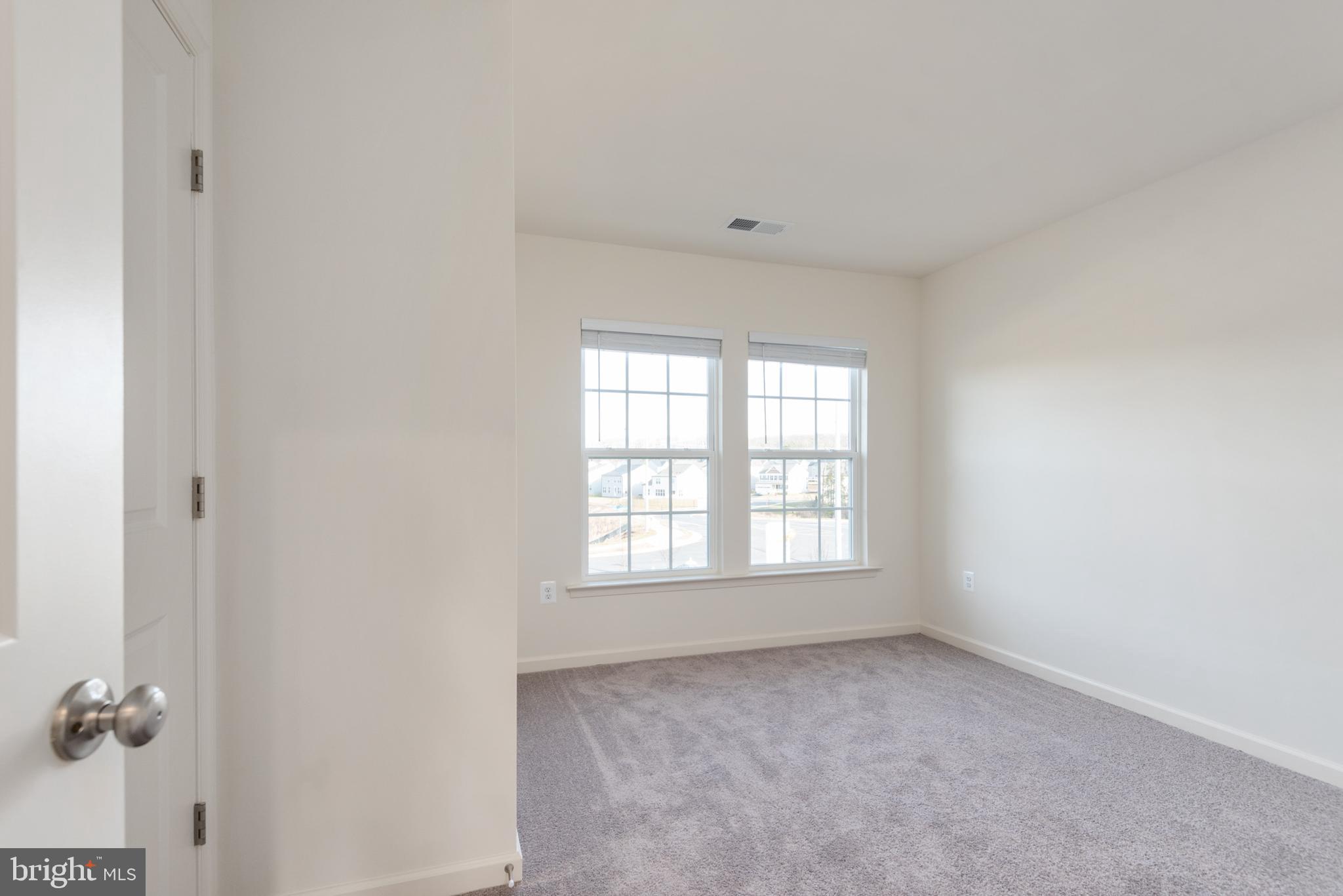 SIGNAL HILL - Residential