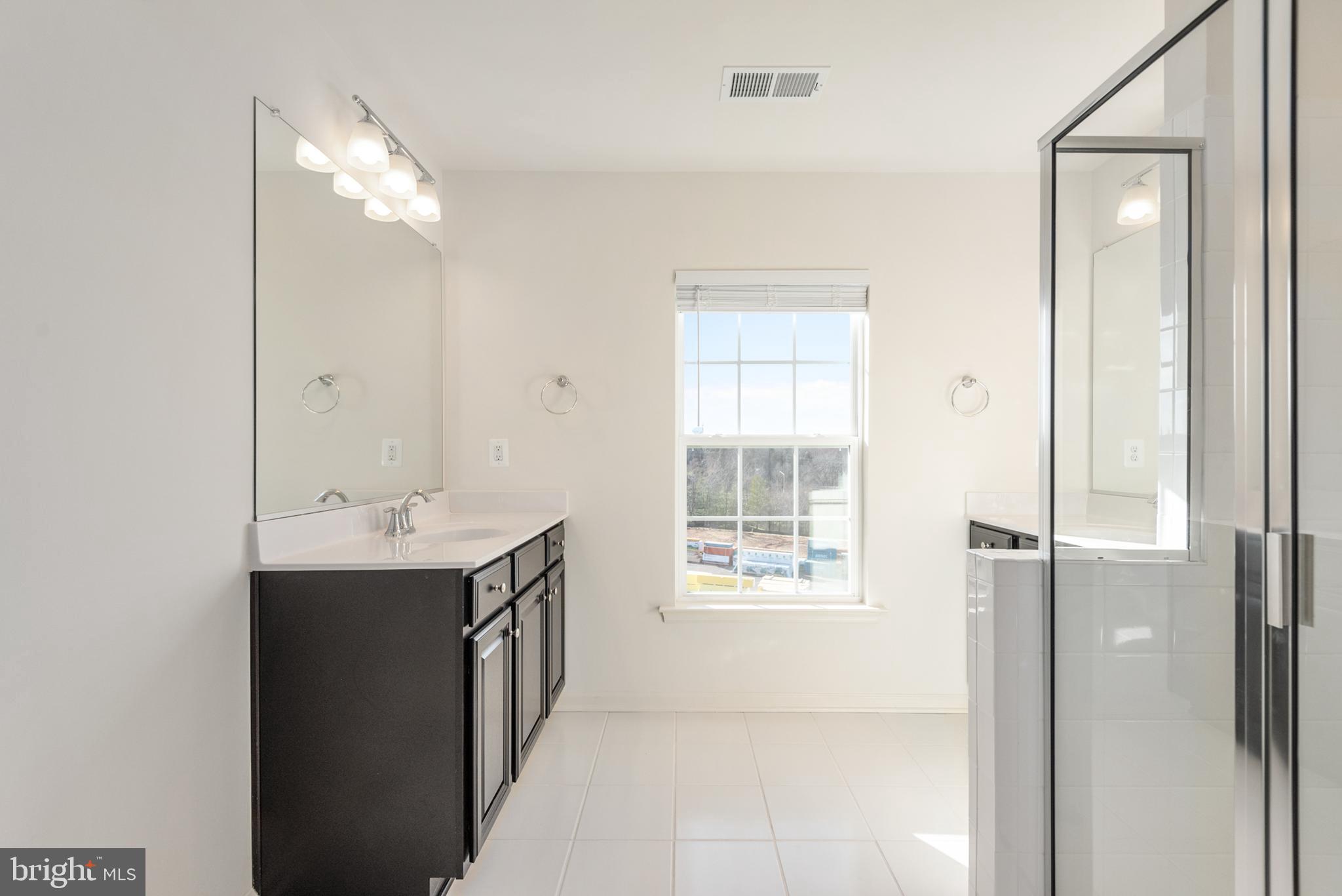 SIGNAL HILL - Residential