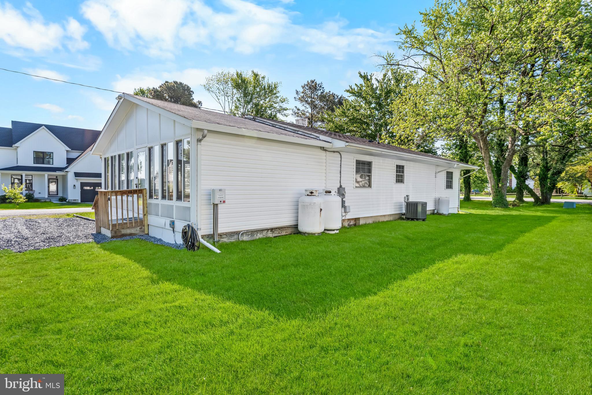 KENT ISLAND ESTATES - Residential