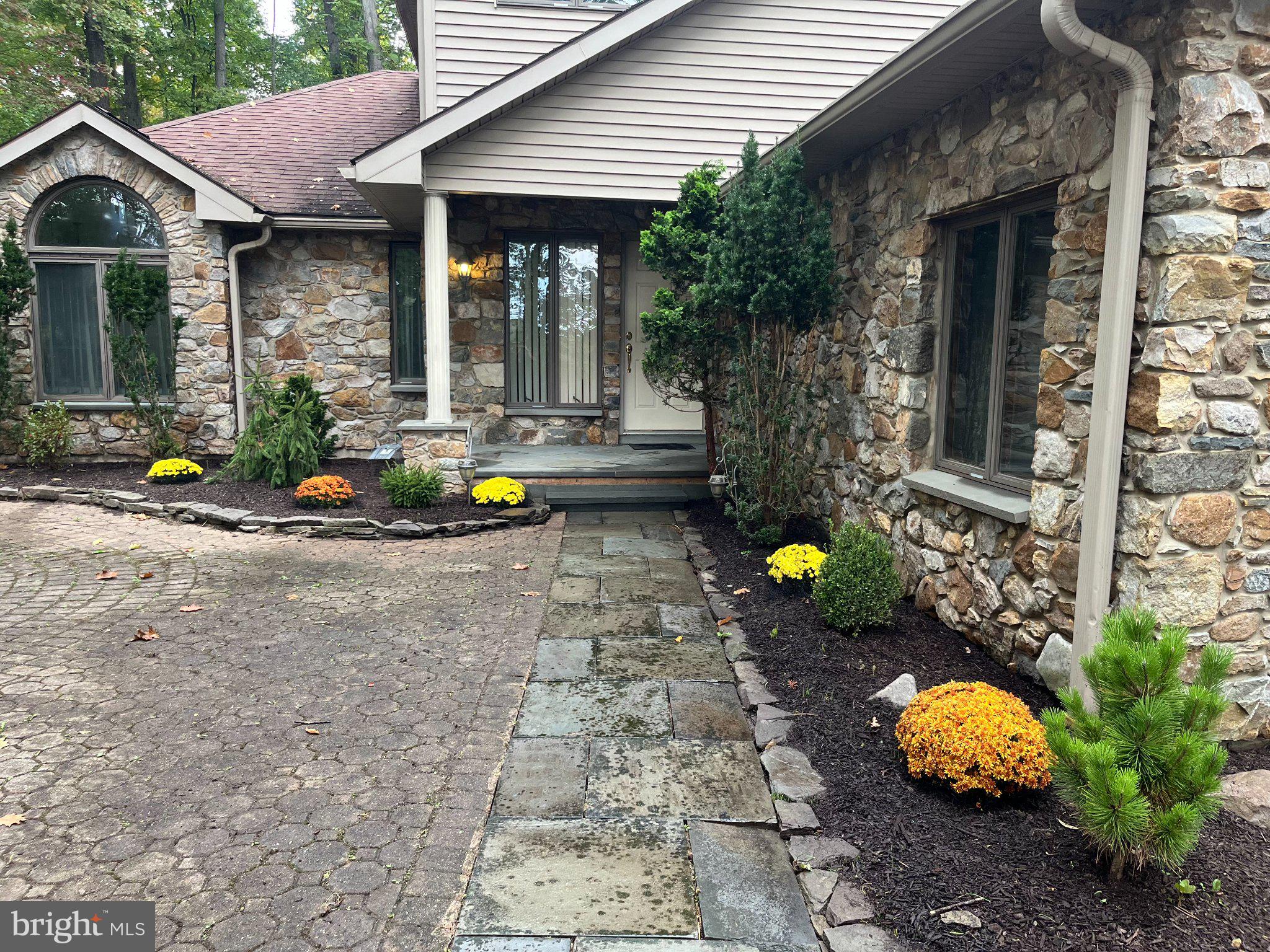 229 KROMER ROAD