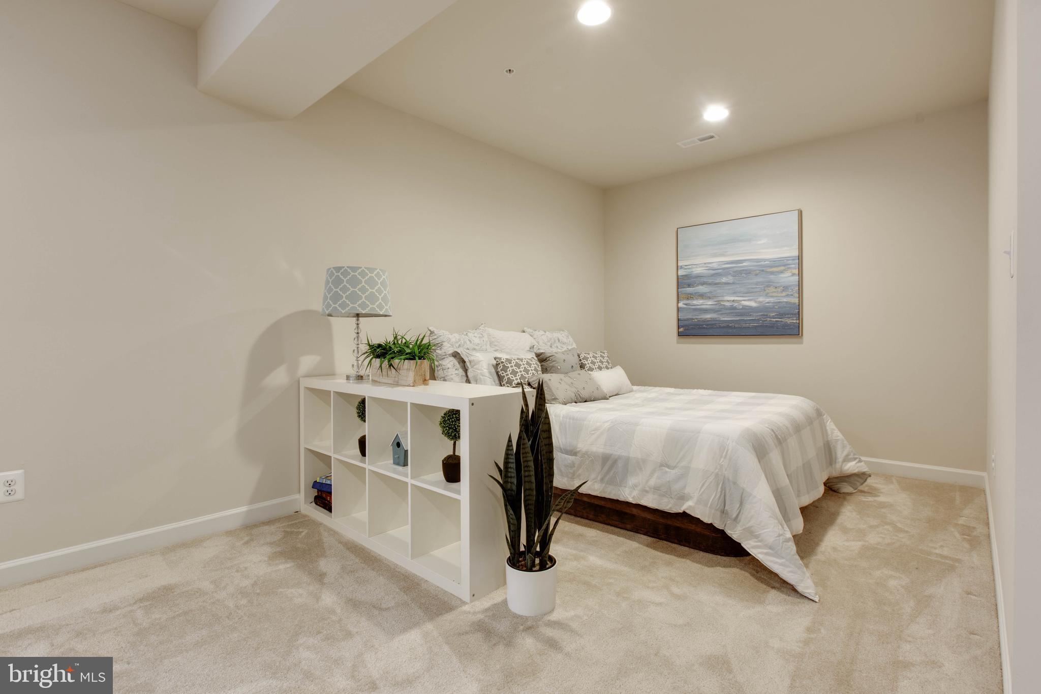 LANDSDALE - Residential